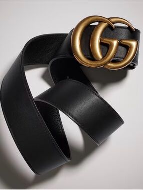 Gucci Black Leather Belt with Gold Double G Buckle